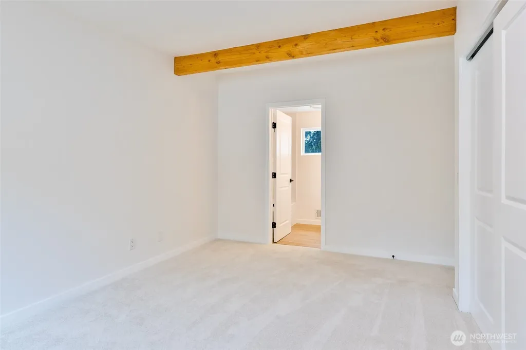 6320 Gregory Street W University Place WA 98466