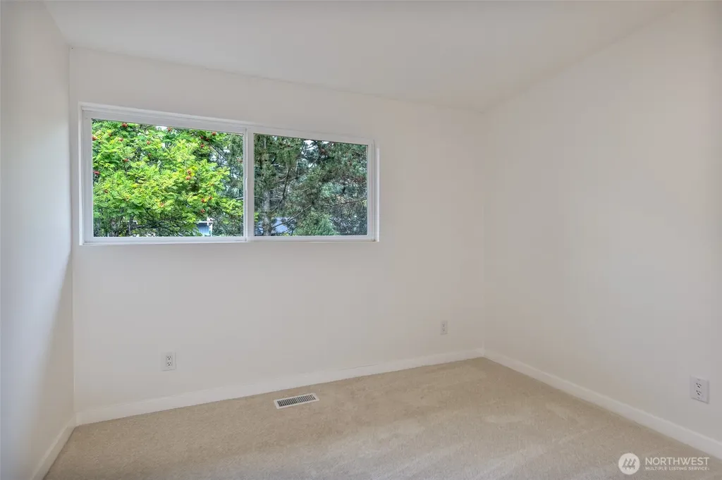 6320 Gregory Street W University Place WA 98466