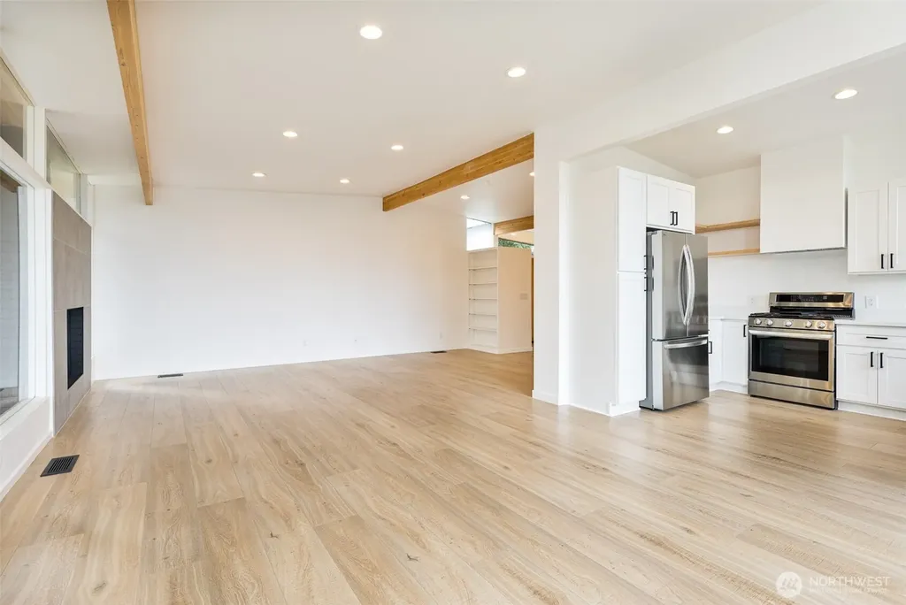 6320 Gregory Street W University Place WA 98466