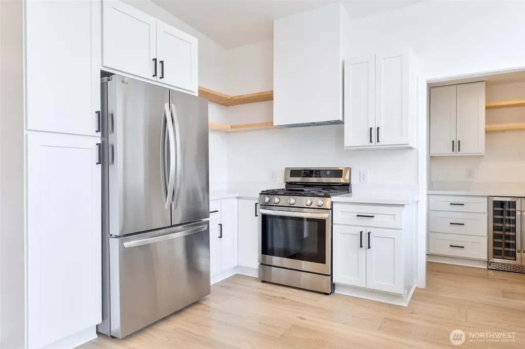 6320 Gregory Street W University Place WA 98466