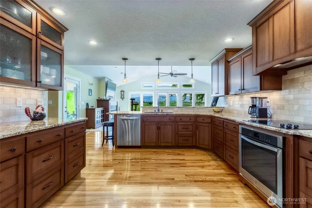 4673 Larson Road Walla Walla WA 99362