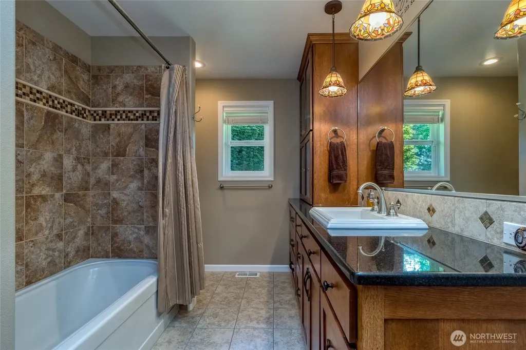 4673 Larson Road Walla Walla WA 99362