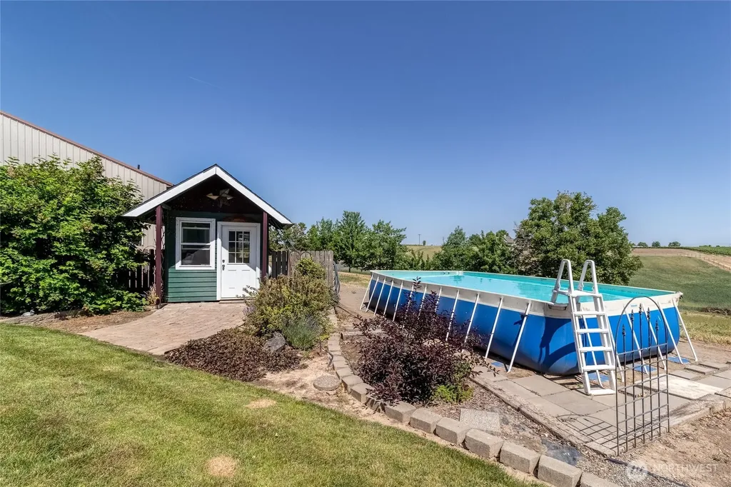 4673 Larson Road Walla Walla WA 99362