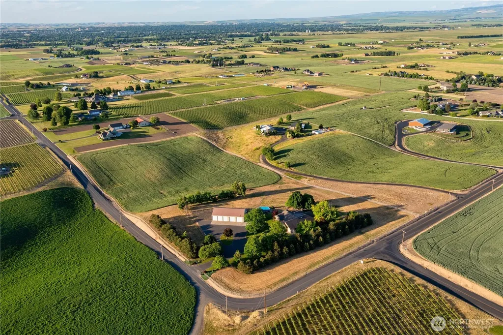 4673 Larson Road Walla Walla WA 99362
