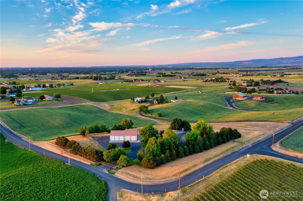 4673 Larson Road Walla Walla WA 99362