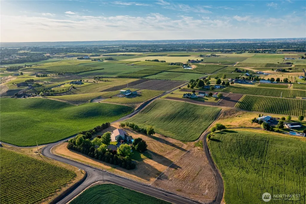4673 Larson Road Walla Walla WA 99362