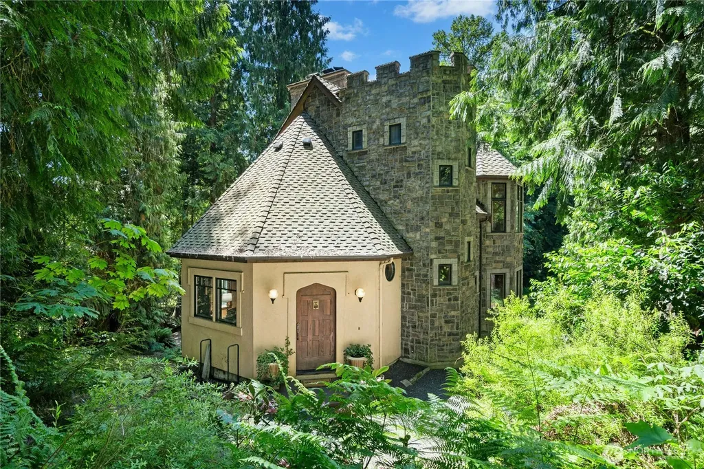 19027 SE May Valley Road Issaquah WA 98027