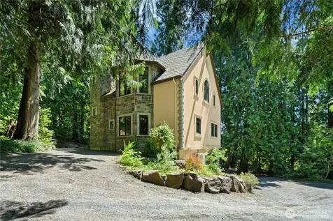 19027 SE May Valley Road Issaquah WA 98027