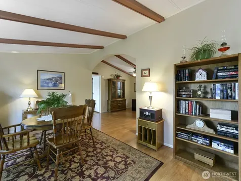 19805 127th Court NE Bothell WA 98011