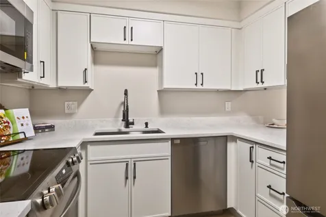 18200 73rd Avenue NE Kenmore WA 98028