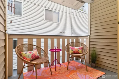 18200 73rd Avenue NE Kenmore WA 98028