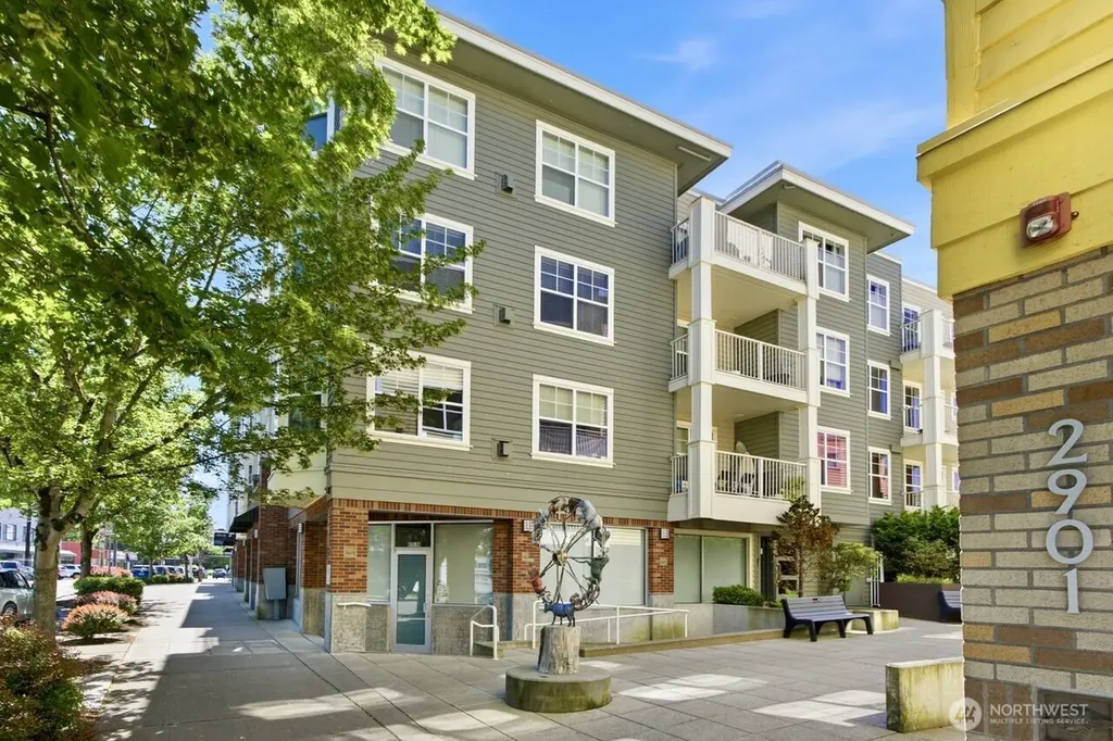2901 NE Blakeley Street Seattle WA 98105