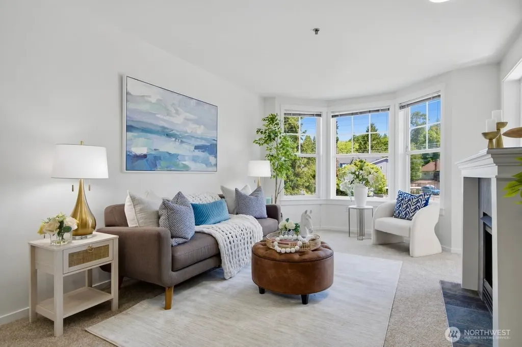 2901 NE Blakeley Street Seattle WA 98105