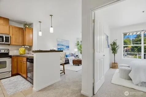 2901 NE Blakeley Street Seattle WA 98105