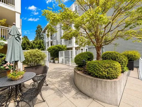 2901 NE Blakeley Street Seattle WA 98105