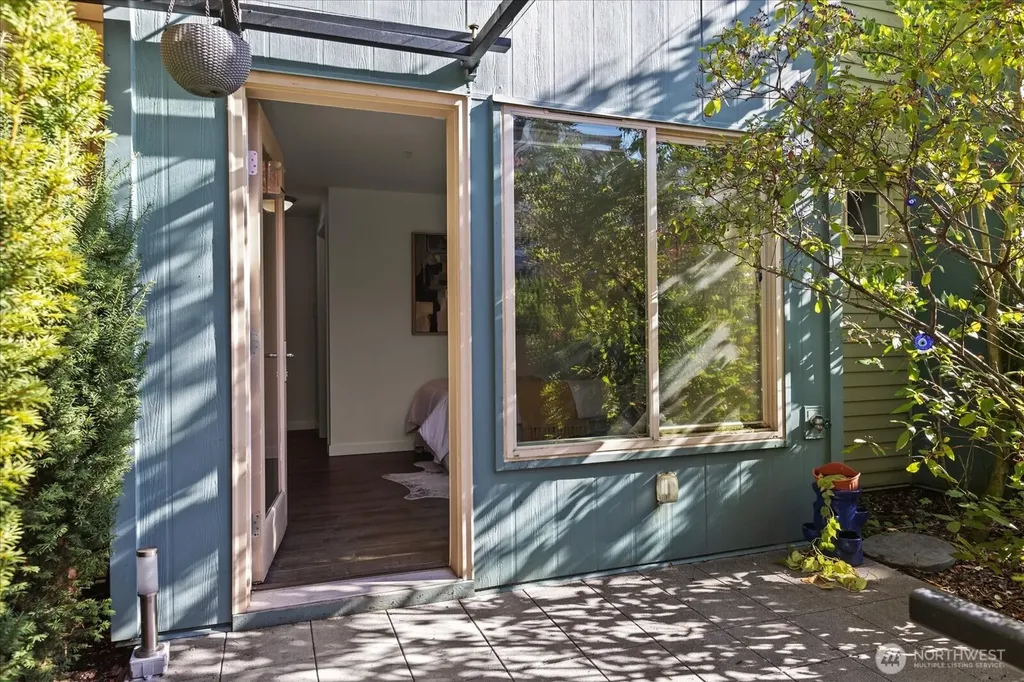 4422 Bagley Avenue N Seattle WA 98103