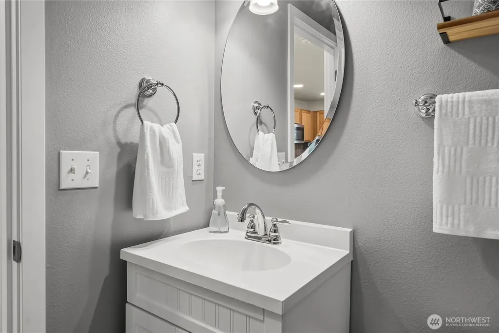 11415 210th Avenue Ct E Bonney Lake WA 98391