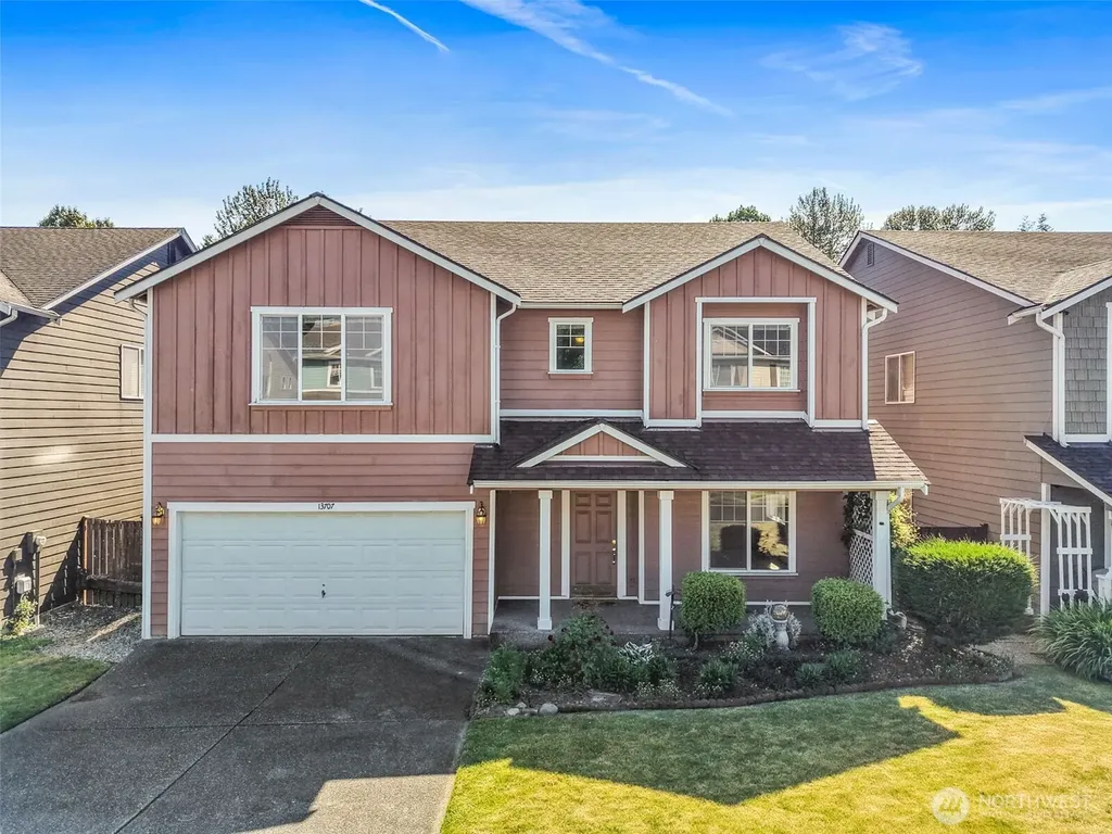 13707 116th Avenue Ct E Puyallup WA 98374