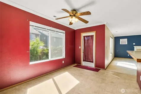 13707 116th Avenue Ct E Puyallup WA 98374