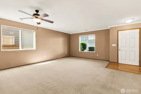 13707 116th Avenue Ct E Puyallup WA 98374