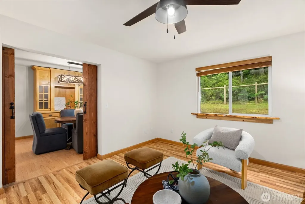 9818 138th Avenue NW Gig Harbor WA 98329