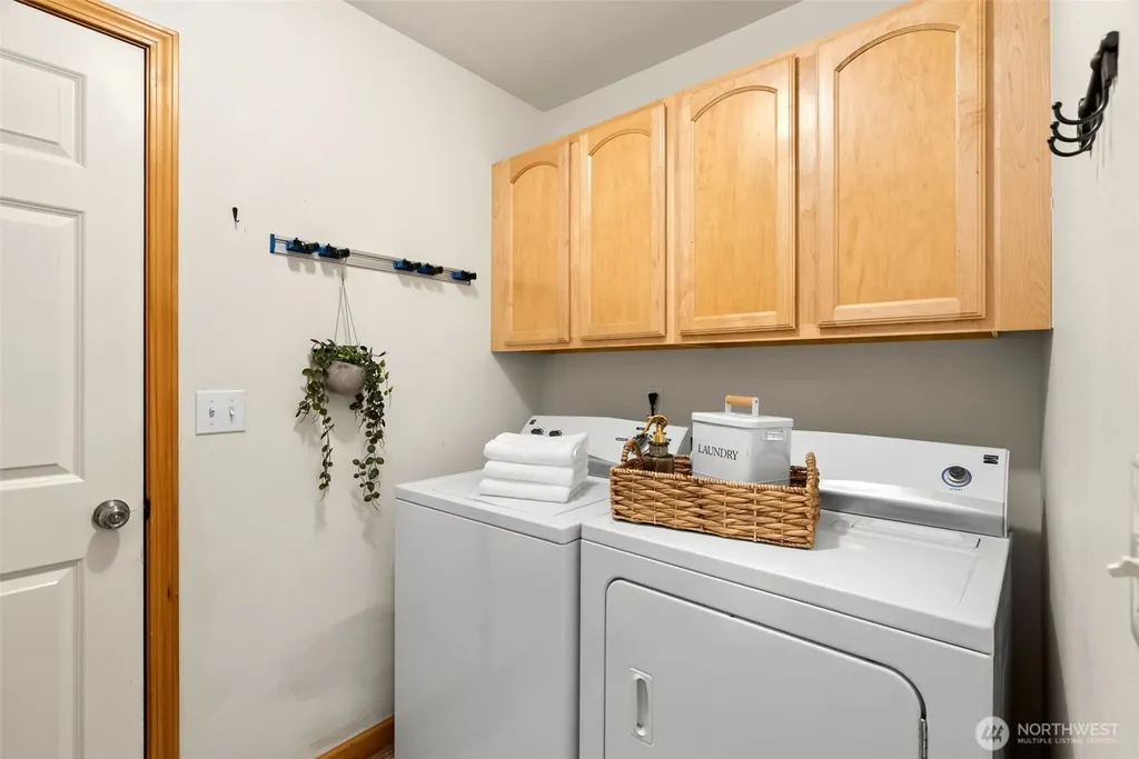 9818 138th Avenue NW Gig Harbor WA 98329