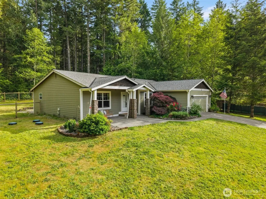 9818 138th Avenue NW Gig Harbor WA 98329