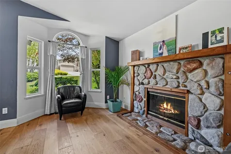 10622 25th Place NE Lake Stevens WA 98258