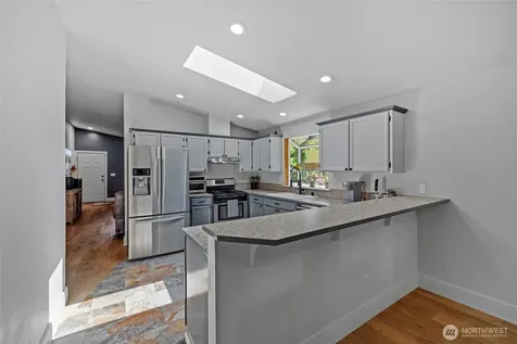 10622 25th Place NE Lake Stevens WA 98258