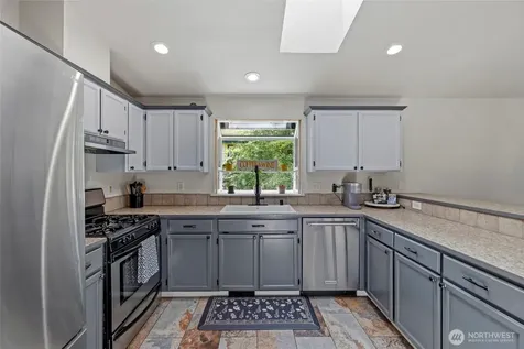 10622 25th Place NE Lake Stevens WA 98258