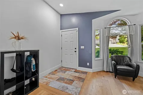 10622 25th Place NE Lake Stevens WA 98258
