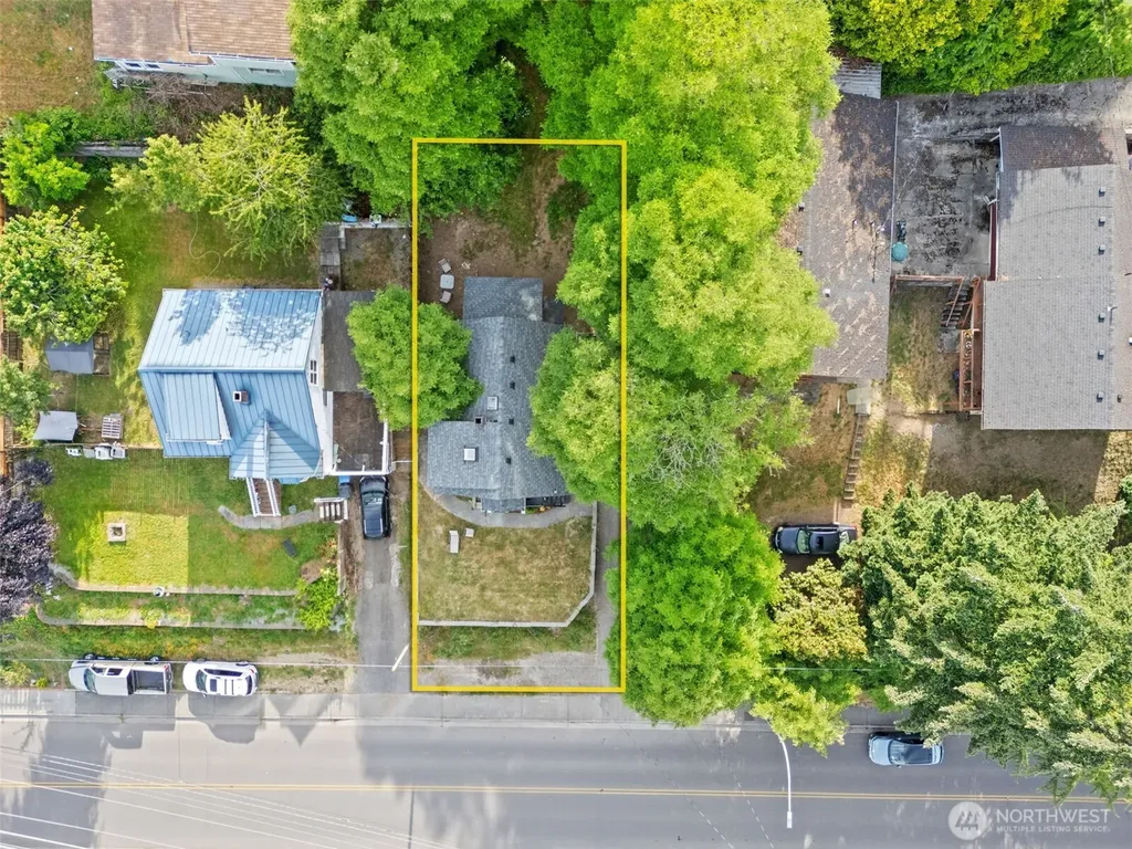 1205 Oyster Bay Avenue S Bremerton WA 98312