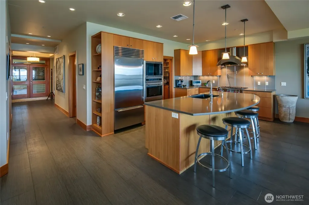 472 S State Street Bellingham WA 98225