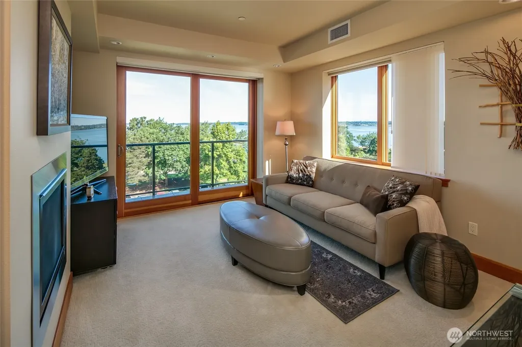 472 S State Street Bellingham WA 98225