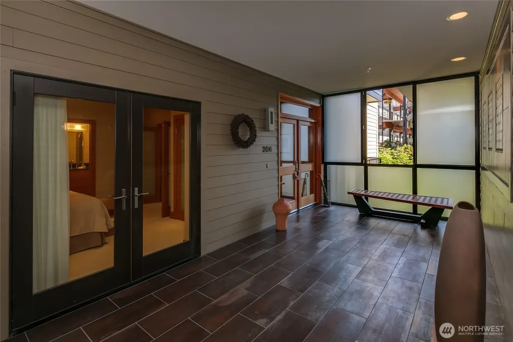 472 S State Street Bellingham WA 98225