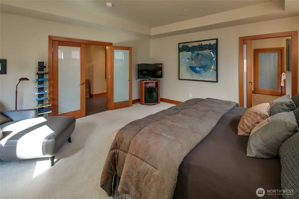 472 S State Street Bellingham WA 98225
