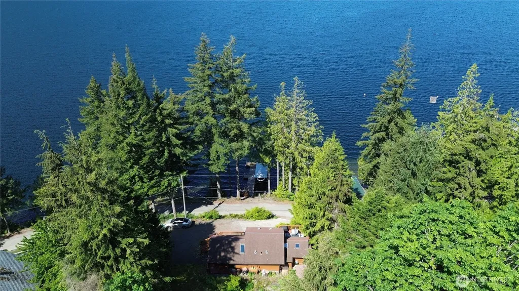 34247 N Shore Mount Vernon WA 98274