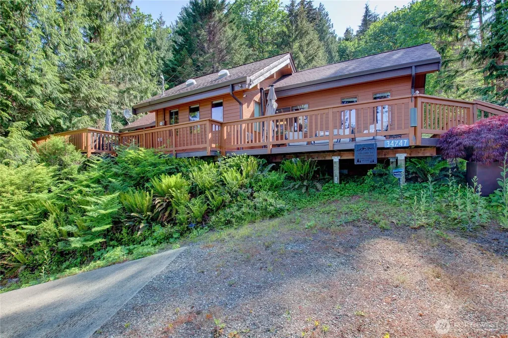 34247 N Shore Mount Vernon WA 98274