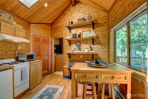 34247 N Shore Mount Vernon WA 98274
