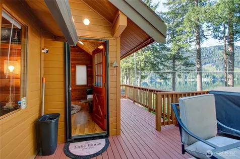 34247 N Shore Mount Vernon WA 98274
