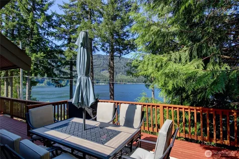 34247 N Shore Mount Vernon WA 98274