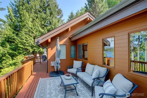 34247 N Shore Mount Vernon WA 98274