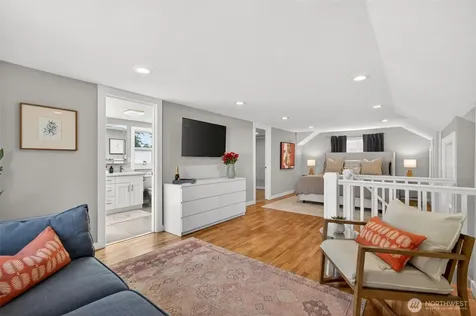 321 NW 78th Street Seattle WA 98117