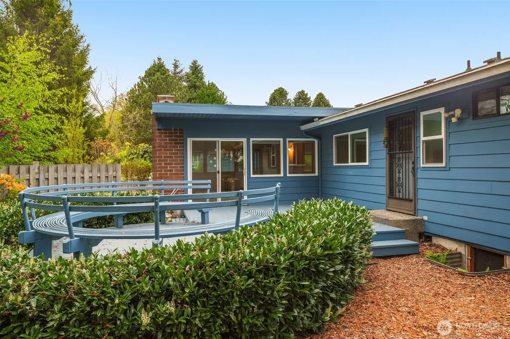 921 241st Place SW Bothell WA 98021