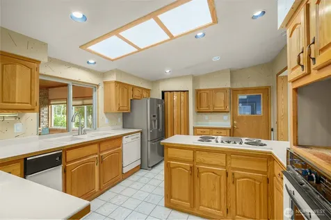 921 241st Place SW Bothell WA 98021