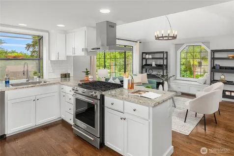 8227 NE 166th Street Kenmore WA 98028