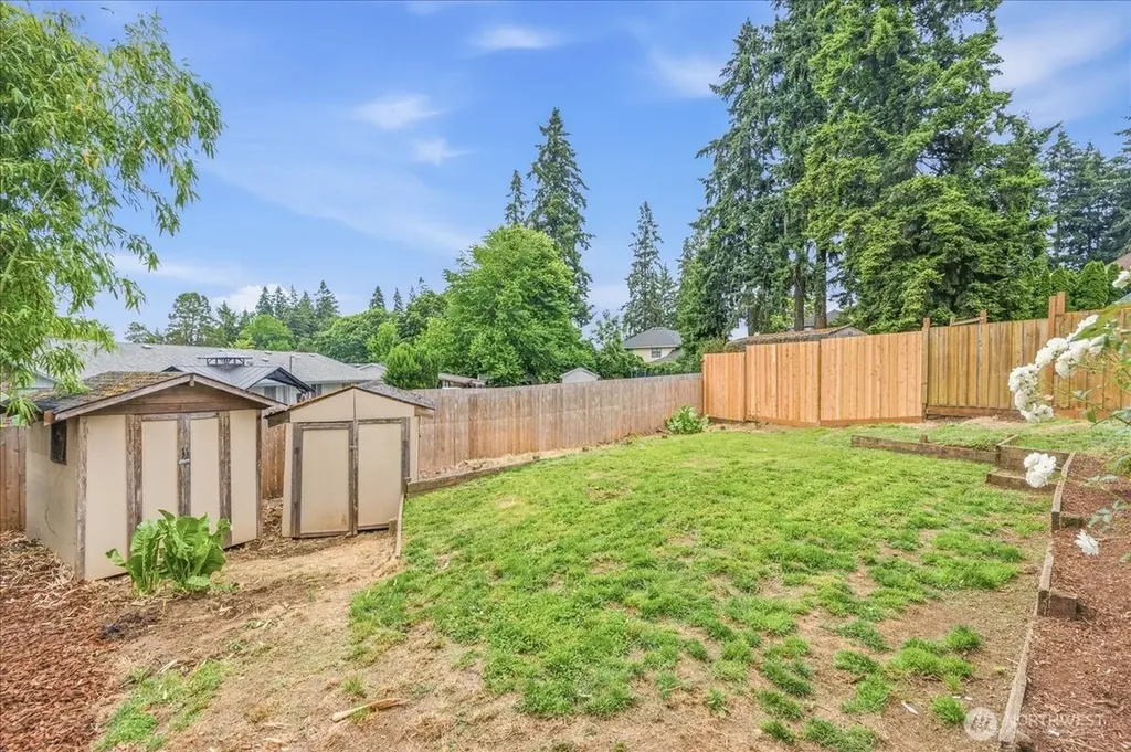 8615 NW 13th Court Vancouver WA 98665