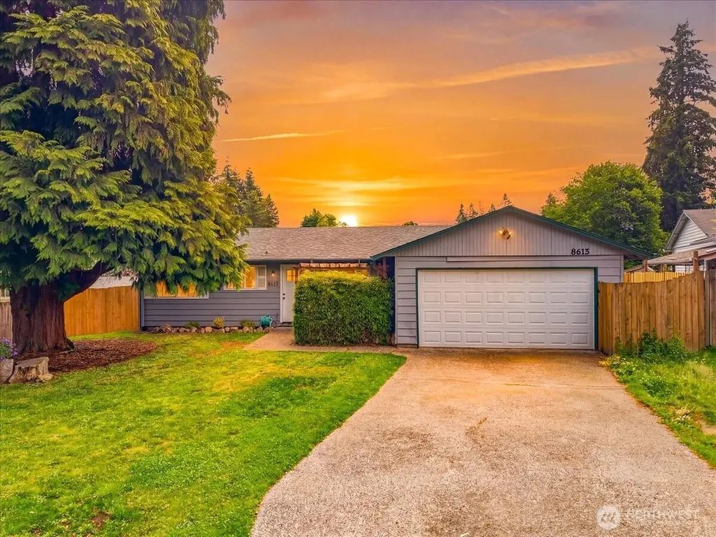8615 NW 13th Court Vancouver WA 98665