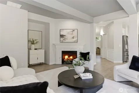 648 237th Place SE Sammamish WA 98074