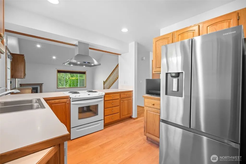 2237 James Circle Lynden WA 98264